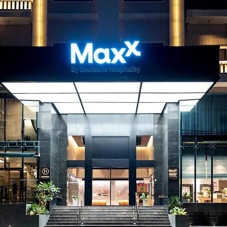 Готель Maxx Phnom Penh Downtown By H World Екстер'єр фото