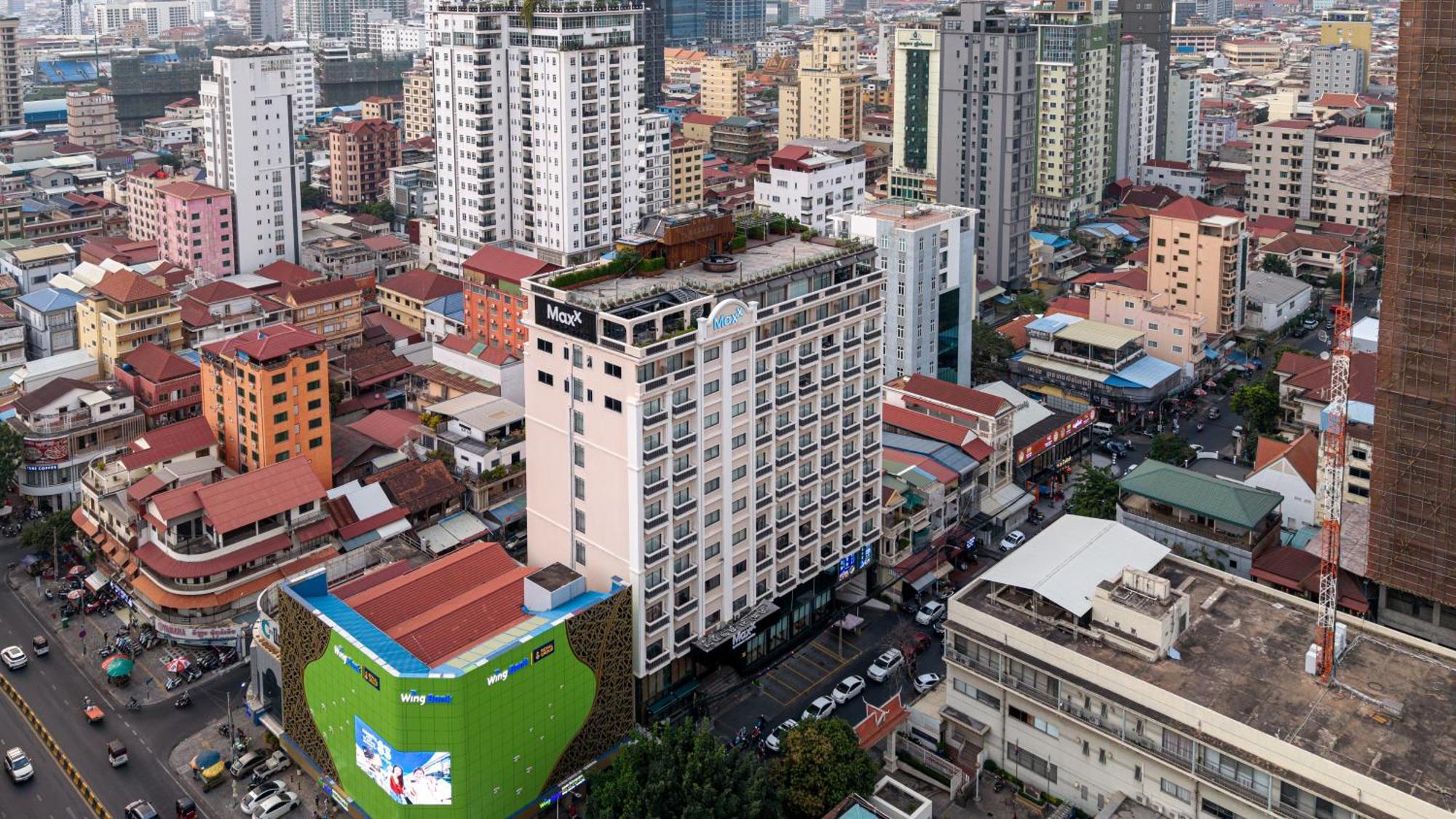 Готель Maxx Phnom Penh Downtown By H World Екстер'єр фото
